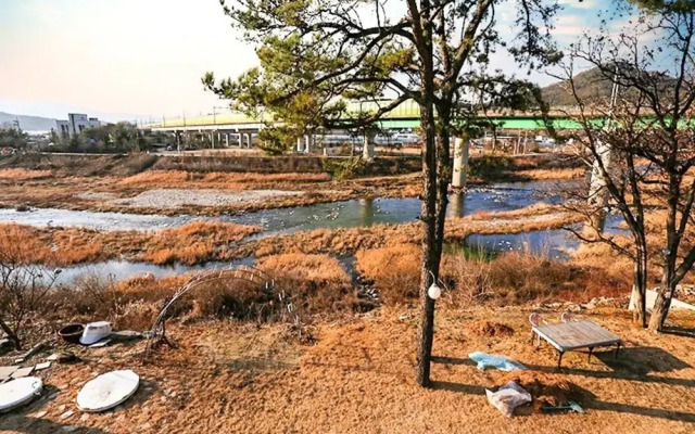 Yangpyeong San and Gang Pension