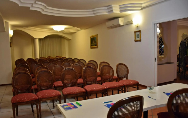 Hotel Joy