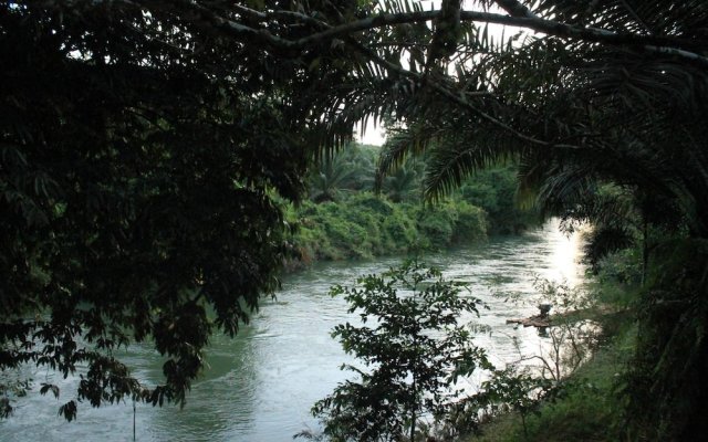 Khaosok River Camp