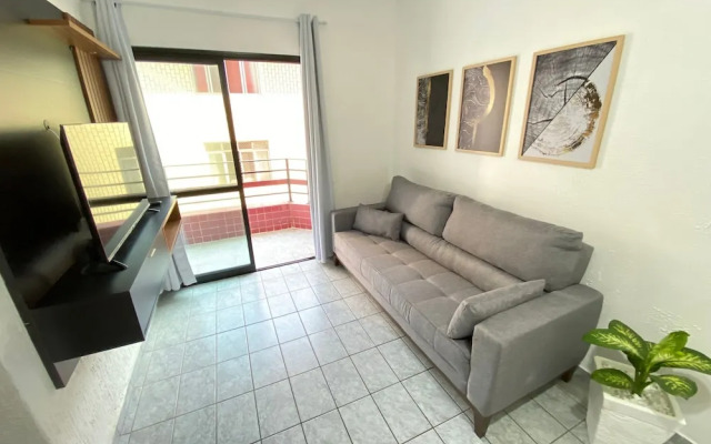 Pé na areia Canto do Forte III