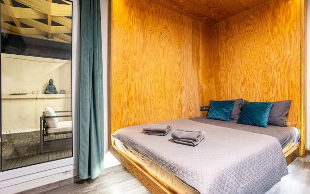 Urban Nest - Loft With Private Rooftop Garden