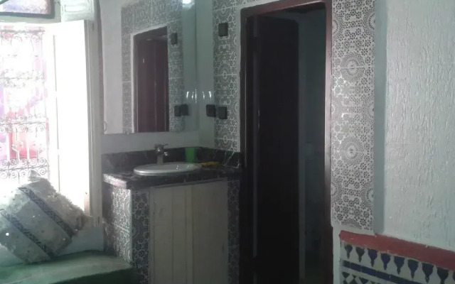Riad Azrou