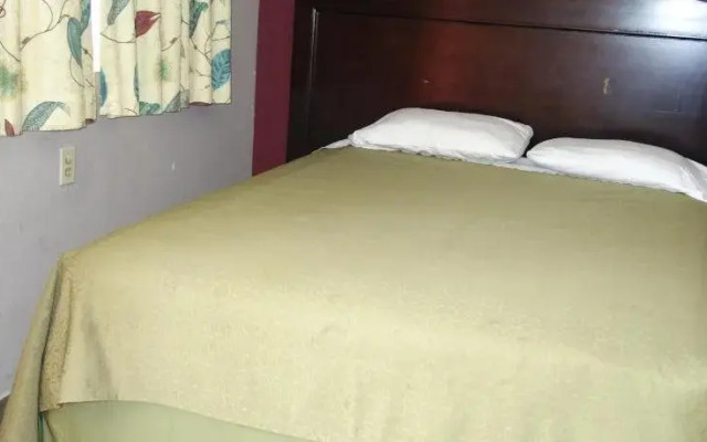 Palm City Motel