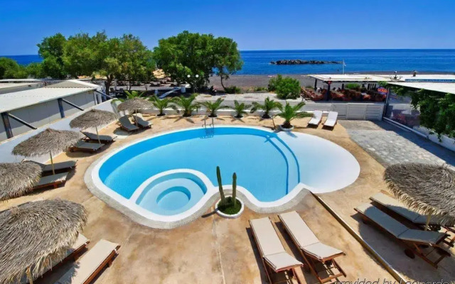 Nissia Beach Apartments and Suites
