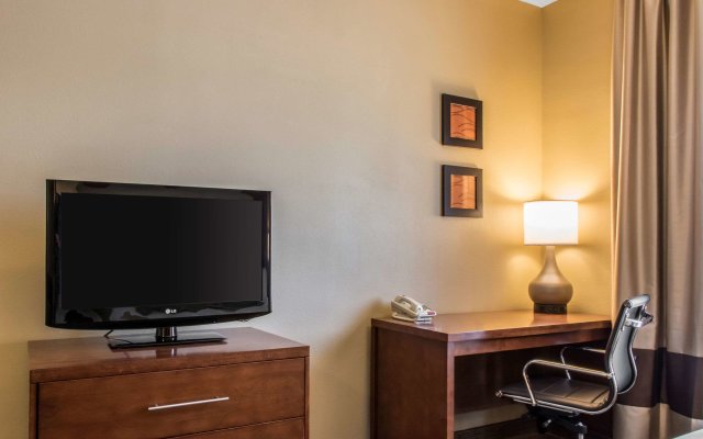 Comfort Inn Lancaster County