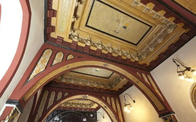 Castello Di Carimate Hotel & Spa