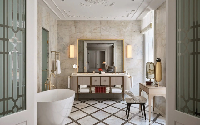 Rosewood Vienna