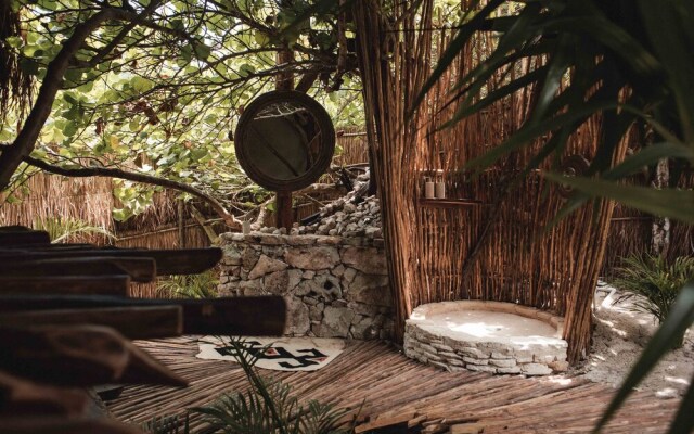 Ikal Hotel Tulum