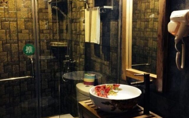 Zhangjiajie Zhanggongguan Hotel