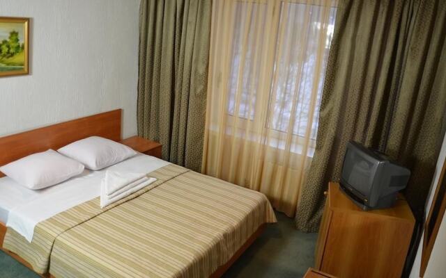 Metallurg Hotel