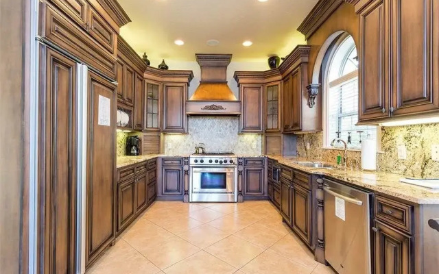 Blue Heron 4 Br home by RedAwning