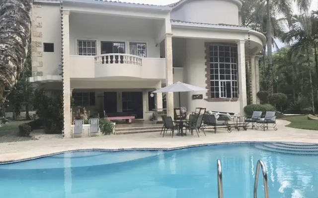 Villa Enersula Marina