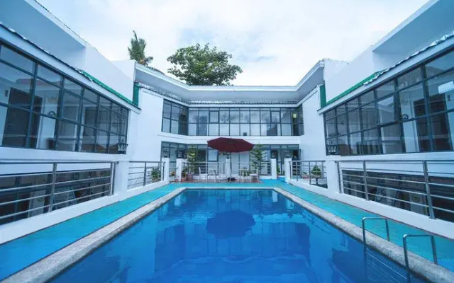 Erus Hotel Boracay