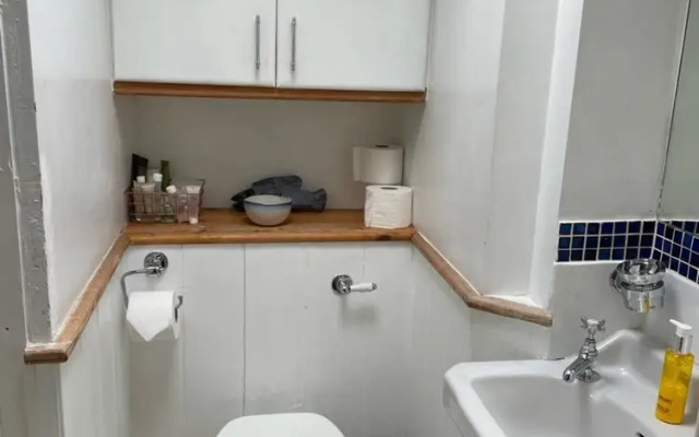 4 Bedroom House Near Seven Dials