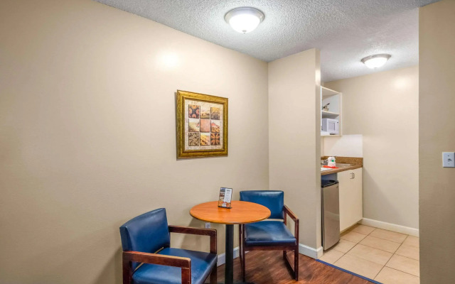 Suburban Extended Stay Hotel Airport