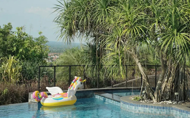 Abhayagiri - Sumberwatu Heritage Resort