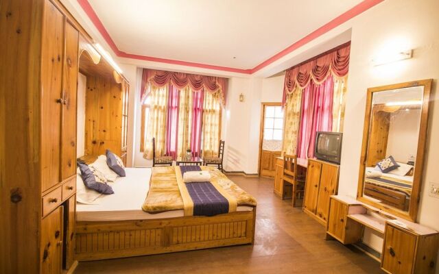Hotel Flamingo Resort