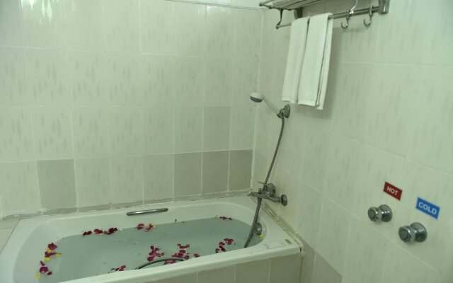 Jade King Hotel