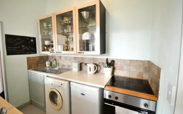 Gloucester Road Studio Flat