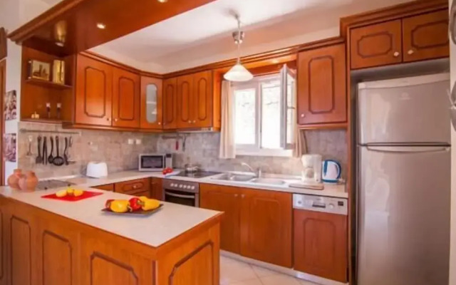 Villa Elissavet - Kalami Bay - Family Pool House