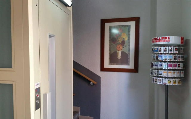 Hostal LK