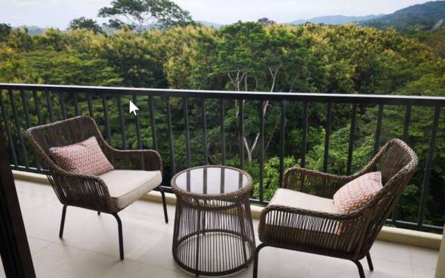 Lovely Mountain View Apartment