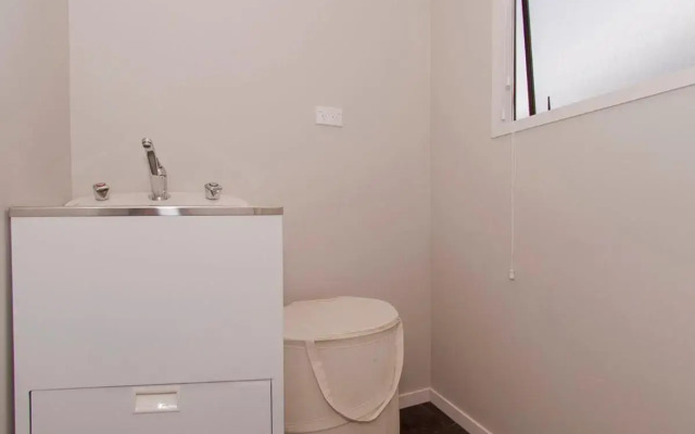 Beach Central - Whangamata Holiday Home