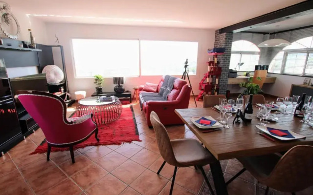 TESS Villa El Mirador