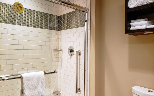 Staybridge Suites Baltimore - Inner Harbor by IHG