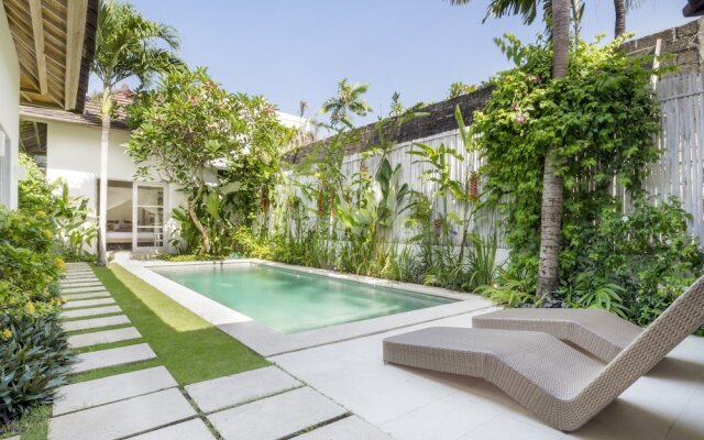 Villa Tara in Kuta With 3 Bedrooms and 3 Bathrooms