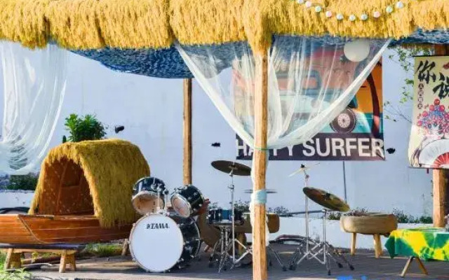 Sunset Cliff Panorama Hotel (Dali, Erhai)