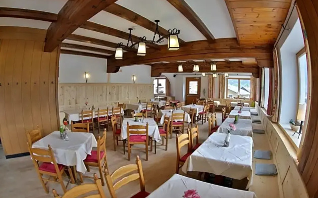 Alpenhotel Oetz