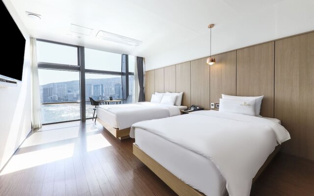 Ocean view Hotel