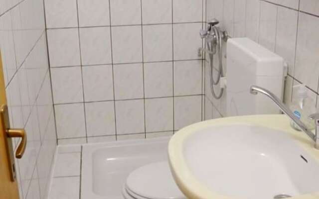 Cozy 1 Bedroom Apartment With sea View