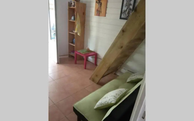 studio dans un écrin vert