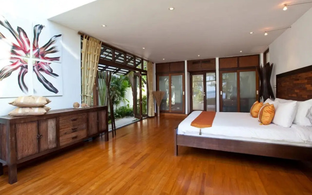 The Emerald Beach Villa 4