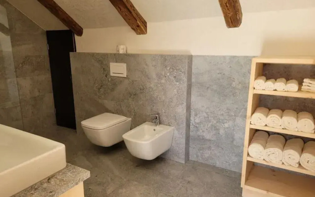Hoamisch Modern Retreat