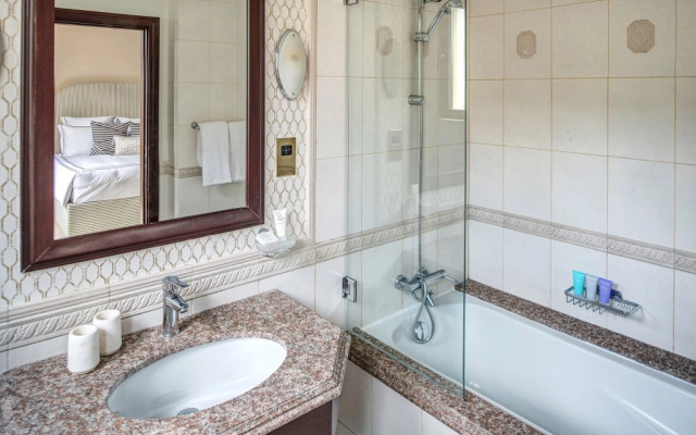 The Palm Jumeirah Villas by Dream Inn