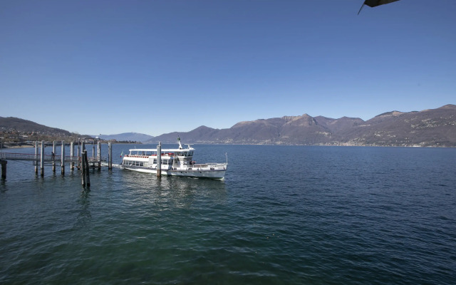 Residenza Gardenia Lake View Luino Center