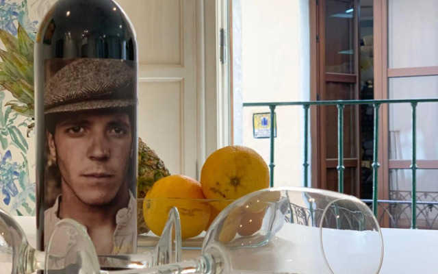 Cathedral Studio, Luxury studio in Cathedral area, Parking Optional