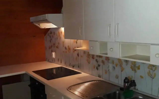 Apartma 27