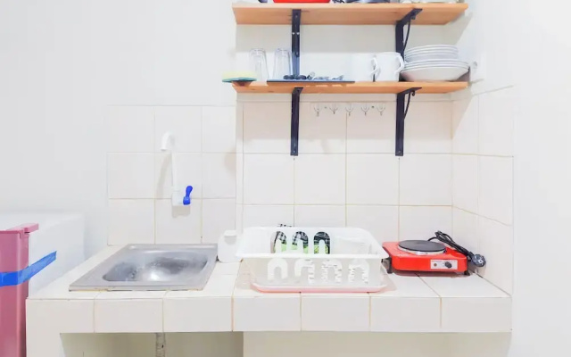 Modern Look 2Br At Serpong Greenview Apartment