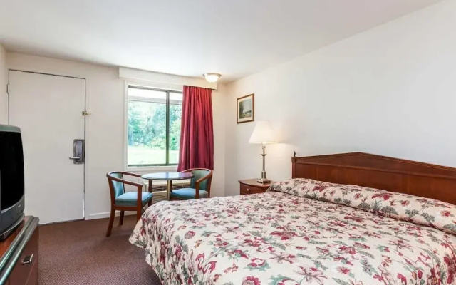 Sunrise inn