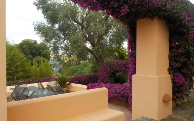 Flegrea House - Casa Rosa