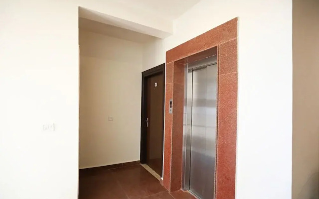 Hotel Tulip Suites By OYO Rooms