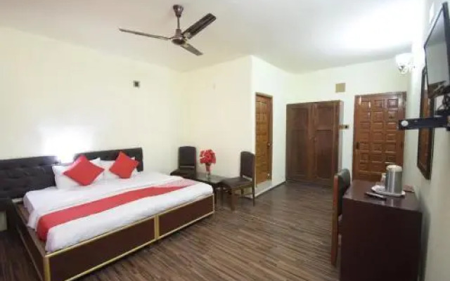 OYO 16980 Akbar's Retreat