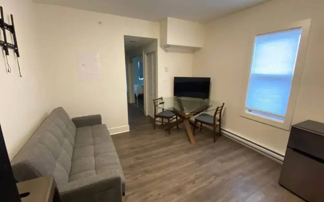 Calming 1bedroom Units With Balcony And City View