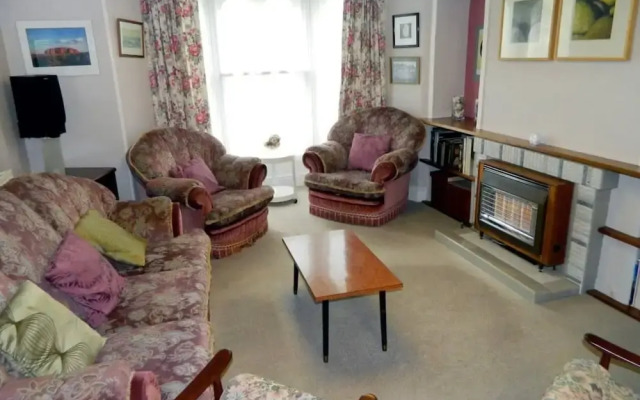 Period Living in Hayle