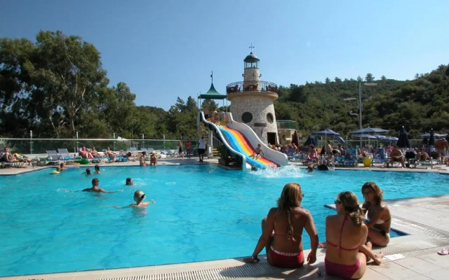 Club Cettia Resort