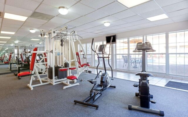 Extend-a-Suites - Extended Stay, I-40 Amarillo West